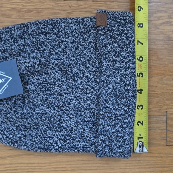 ST. JOHN'S BAY MENS HEATHER GRAY WINTER HAT ONE SIZE FITS MOST - Picture 8 of 10